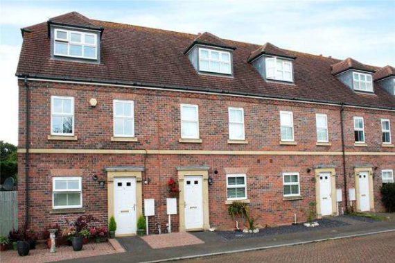 4 Bedroom Terraced